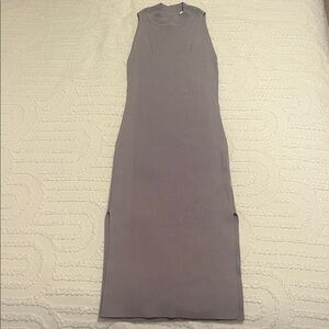 Abercrombie & Fitch Sleeveless Gray Midi Dress